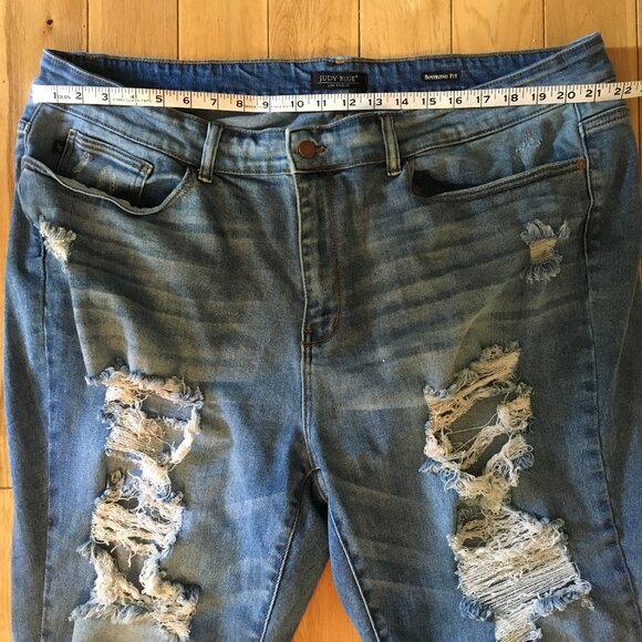 NWOT Judy Blue Distressed High Waist Blue Jeans - Picture 12 of 16